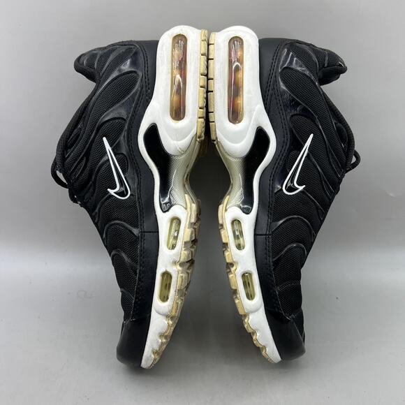 Nike Air Max Plus Running Shoes Women Size 7.5 Black White Comfort Low Sneakers - Picture 6 of 9